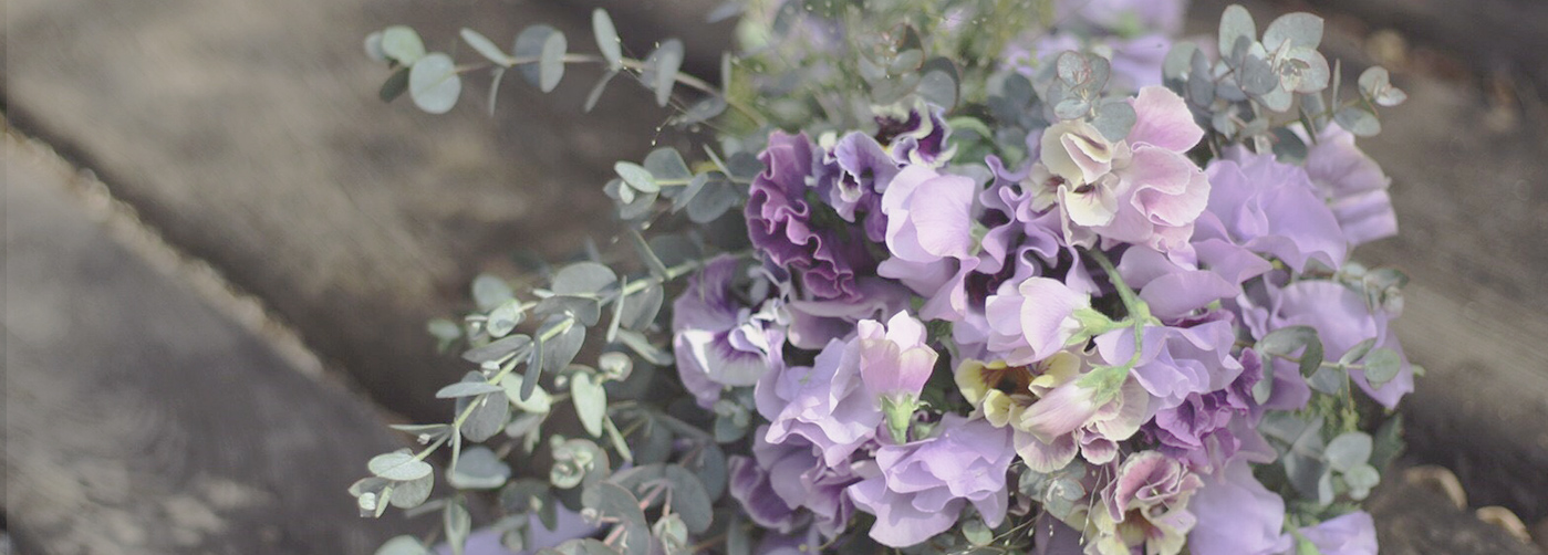 紫を主とした花束